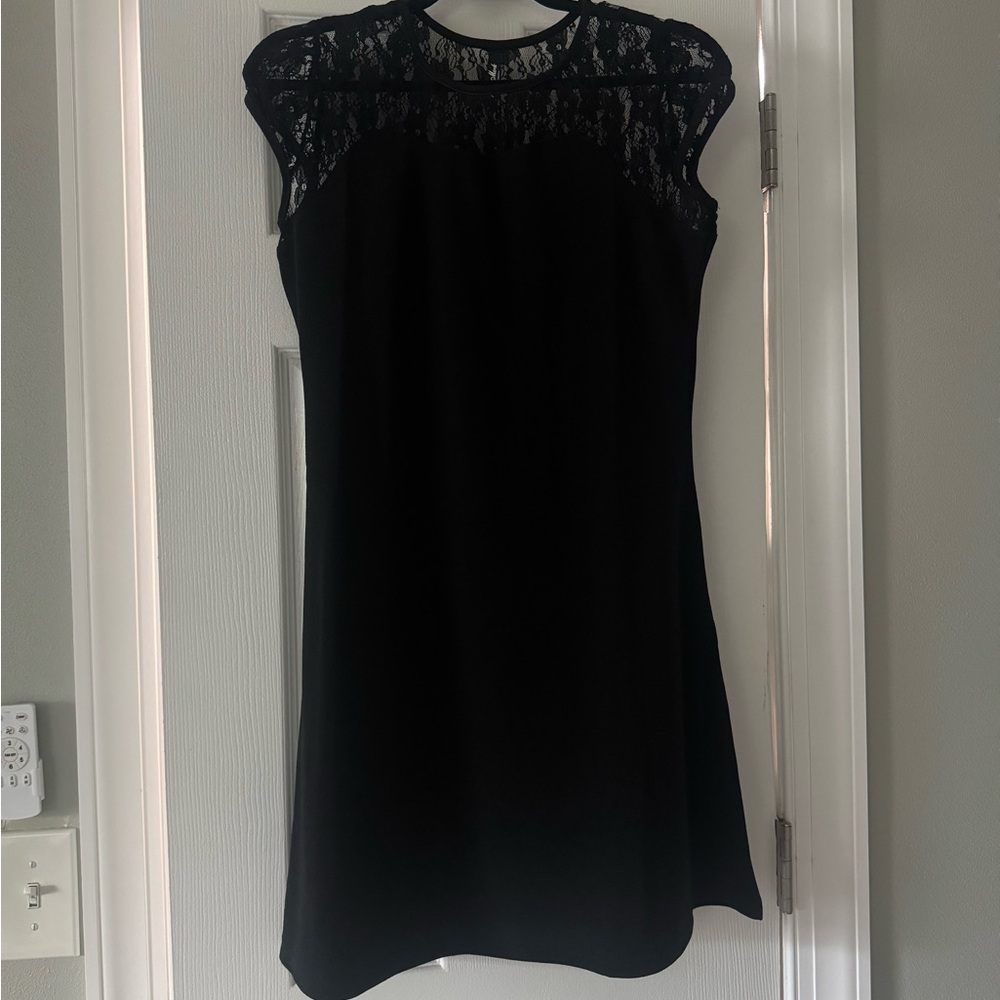 Elegant Black Lace Dress